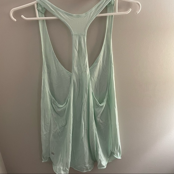 mint green lululemon tank top - Picture 2 of 3